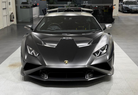 Lamborghini Huracan STO