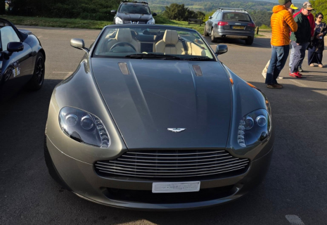 Aston Martin Vantage