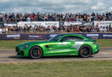 Mercedes AMG GTR