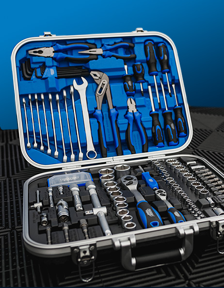Win A mechanics tool kit
